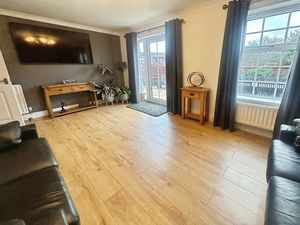 Photo 10- click for photo gallery